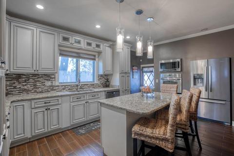 89 Kimberly Ave, Springfield, MA 01108 photo 3