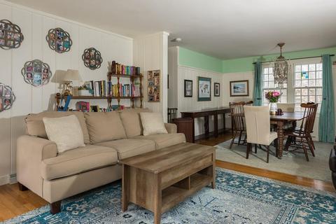 1043 E Washington St, Hanson, MA 02341 photo 9
