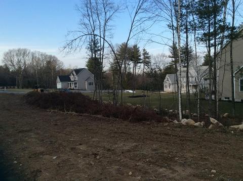 1 Mayflower Dr, Upton, MA 01568 photo 5
