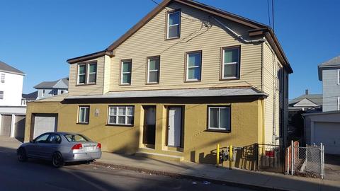 424 Division St, Fall River, MA 02721 photo 1