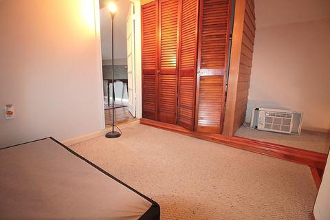 195 El Paso St, Springfield, MA 01104 photo 23