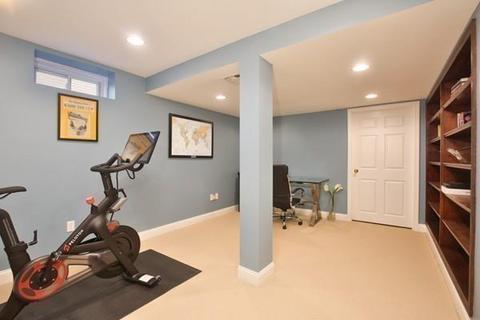 15 Jay Dr, Framingham, MA 01701 photo 18