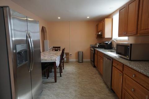 110 Malden St, Everett, MA 02149 photo 10