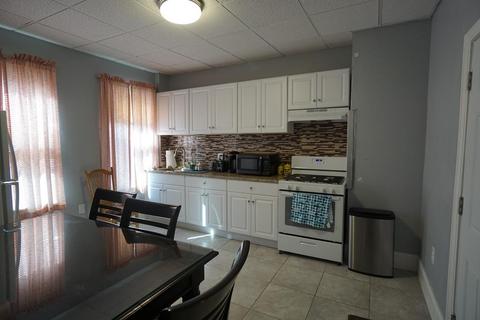 110 Malden St, Everett, MA 02149 photo 8