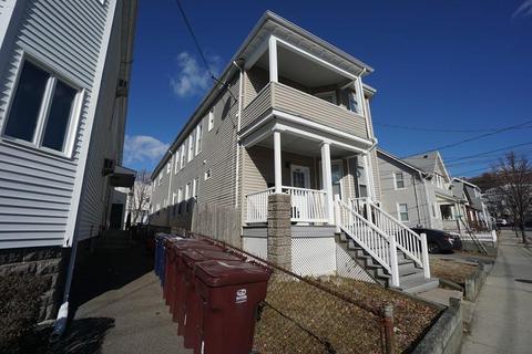 110 Malden St, Everett, MA 02149 photo 3