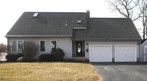 23 Beacon Rd, Webster, MA 01570 photo 3