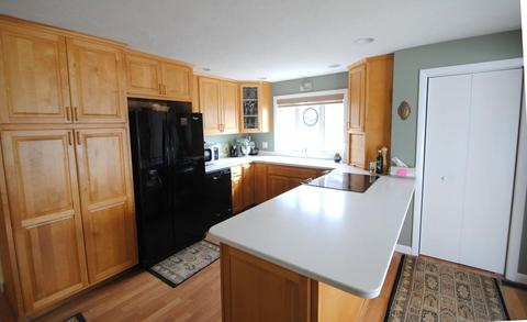 23 Beacon Rd, Webster, MA 01570 photo 4