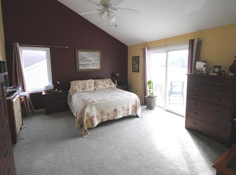 23 Beacon Rd, Webster, MA 01570 photo 9