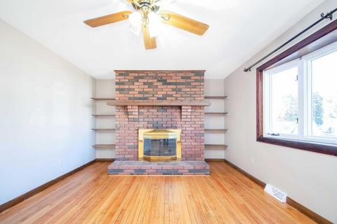 89 Deane St, Chicopee, MA 01020 photo 9