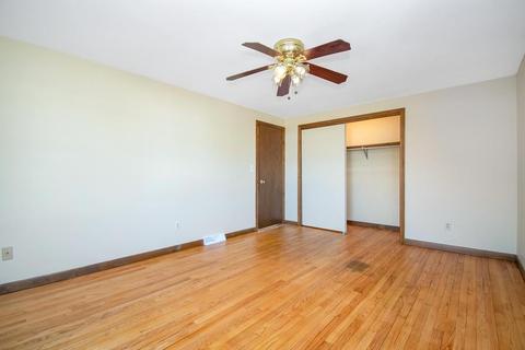 89 Deane St, Chicopee, MA 01020 photo 15