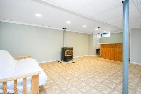 89 Deane St, Chicopee, MA 01020 photo 21