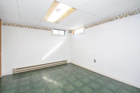 89 Deane St, Chicopee, MA 01020 photo 25