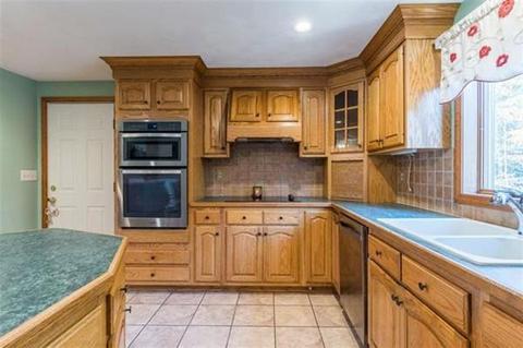 21 Stevens Rd, Pelham, NH 03076 photo 5
