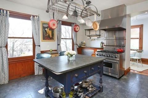 93 Perry St #3, Brookline, MA 02446 photo 12