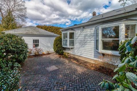 11 Thompson Rd, Marblehead, MA 01945 photo 32
