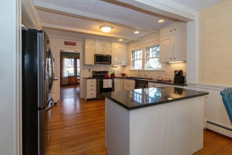 11 Thompson Rd, Marblehead, MA 01945 photo 14
