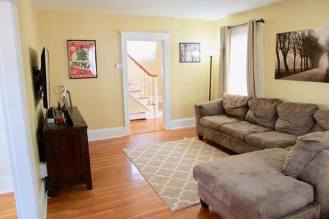 81 Eureka St, Worcester, MA 01603 photo 9