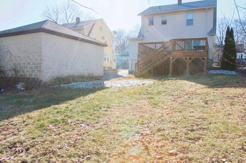 81 Eureka St, Worcester, MA 01603 photo 25