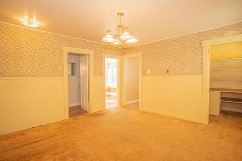 9 Cross St, Ashburnham, MA 01430 photo 19