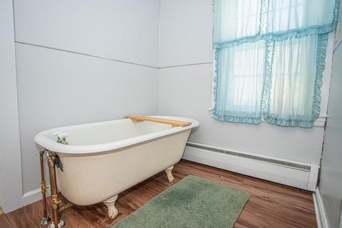 9 Cross St, Ashburnham, MA 01430 photo 28
