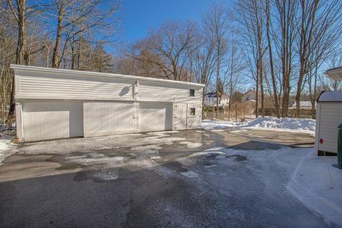 9 Cross St, Ashburnham, MA 01430 photo 3