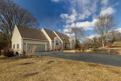16 Bog Iron Rd, Wareham, MA 02576 photo 2