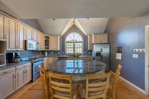 16 Bog Iron Rd, Wareham, MA 02576 photo 17
