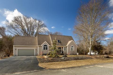 16 Bog Iron Rd, Wareham, MA 02576 photo 3