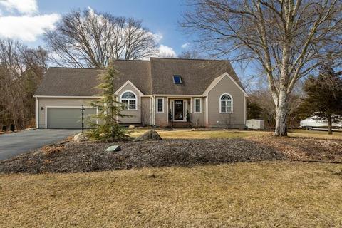 16 Bog Iron Rd, Wareham, MA 02576 photo 1