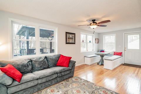 30 Mohawk Dr, Hampden, MA 01036 photo 11