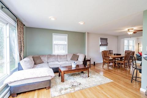 30 Mohawk Dr, Hampden, MA 01036 photo 3