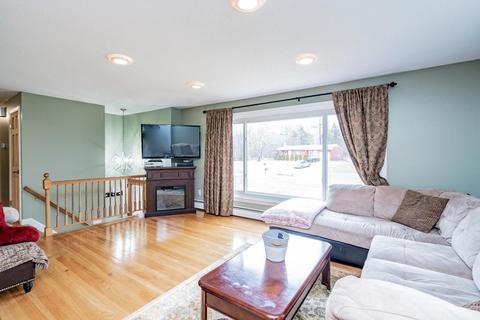 30 Mohawk Dr, Hampden, MA 01036 photo 4