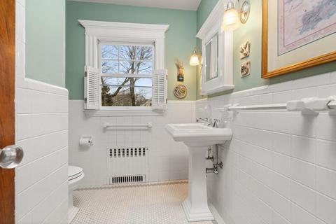 112 Abbott Rd, Wellesley, MA 02481 photo 23