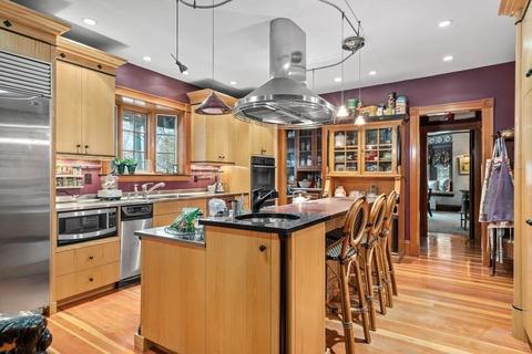 112 Abbott Rd, Wellesley, MA 02481 photo 12
