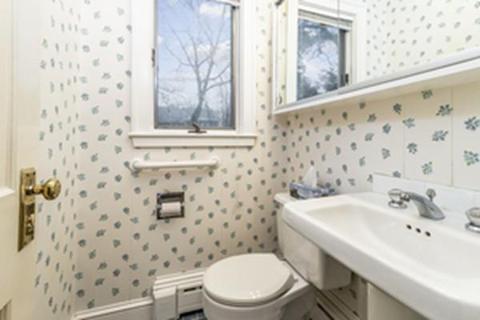 44 Solon St, Newton, MA 02461 photo 12
