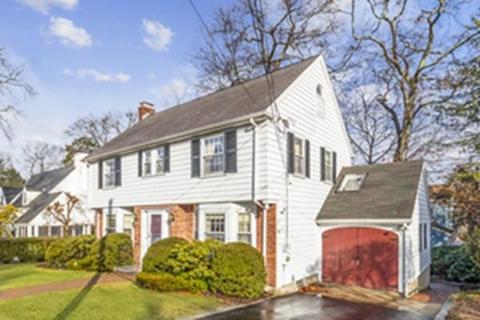 44 Solon St, Newton, MA 02461 photo 3