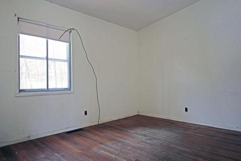 21 Larch Rd, Georgetown, MA 01833 photo 10