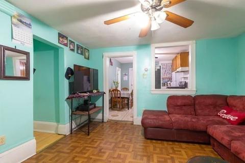 61 W Eagle St, Boston, MA 02128 photo 9