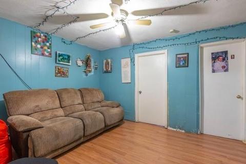 61 W Eagle St, Boston, MA 02128 photo 14