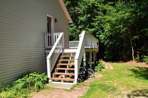 30 Boyden Rd, Pelham, MA 01002 photo 3