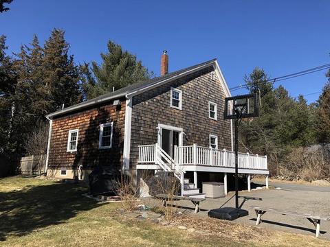 374 Concord, Gloucester, MA 01930 photo 1