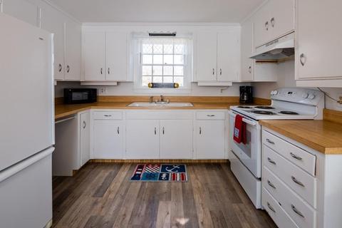 700 Main St, Barnstable, MA 02635 photo 7