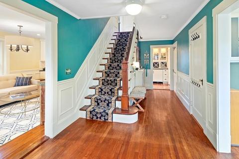 14 Arnold Rd, Hingham, MA 02043 photo 3