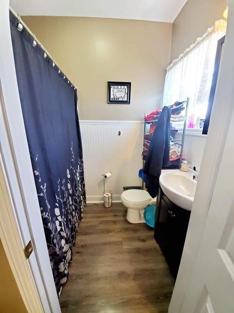 81 Hamlet St, Fall River, MA 02724 photo 9