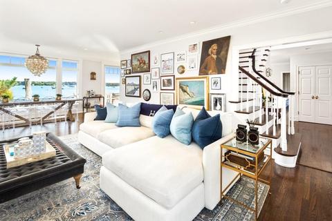 199 Downer Ave, Hingham, MA 02043 photo 10