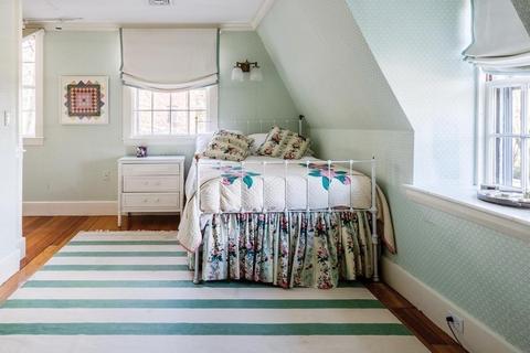 74 Holland Rd, Brookline, MA 02445 photo 11