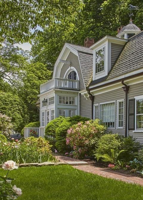 74 Holland Rd, Brookline, MA 02445 photo 19