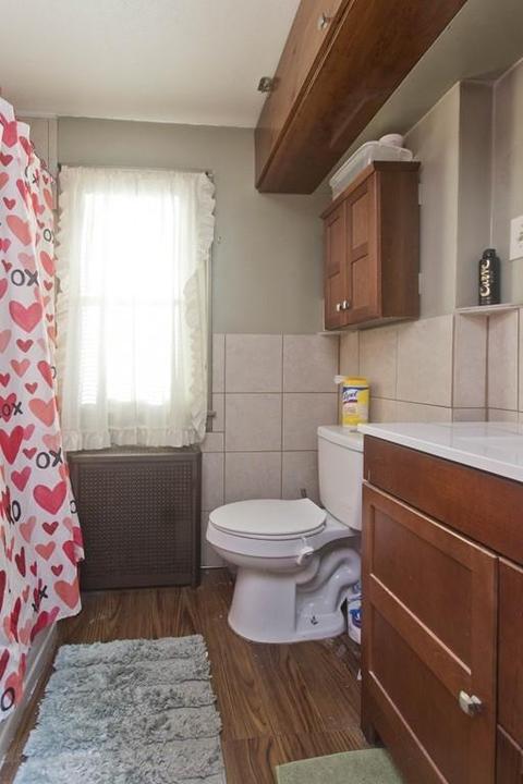 36 Eddy St, Springfield, MA 01104 photo 8