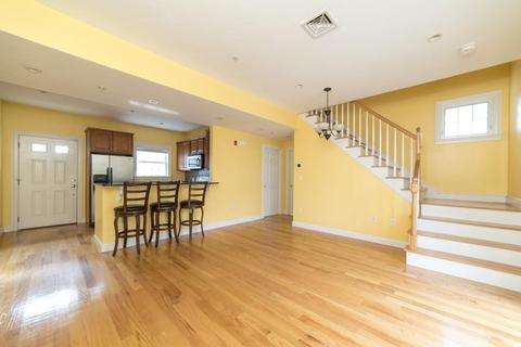 11 Brookside Rd #2, Braintree, MA 02184 photo 4