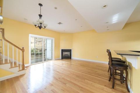 11 Brookside Rd #2, Braintree, MA 02184 photo 3